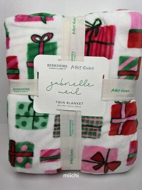 Berkshire Gabrielle Neil Twin Blanket Gifts